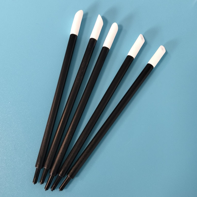 T-11 pluksel - vrije Zwarte Schoonmakende Zwabber 5mm van de Handvatvorm Pu-Schuimzwabber voor Printer Cleaning