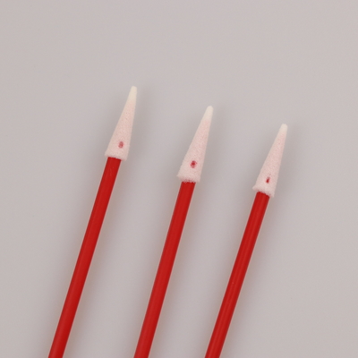 100pcs het industriële de Hoofdtelefoon van Mini Pointed Foam Swab For van de Gebruiks Rode pp Stok Schoonmaken